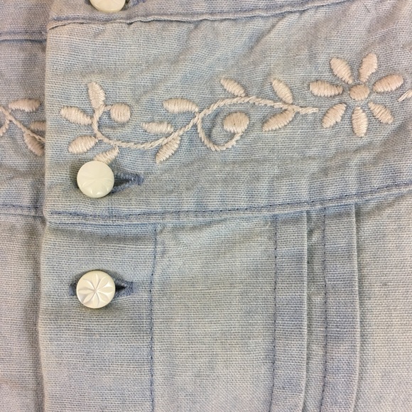 Embroidered Chambray Camisole - Picture 3 of 3